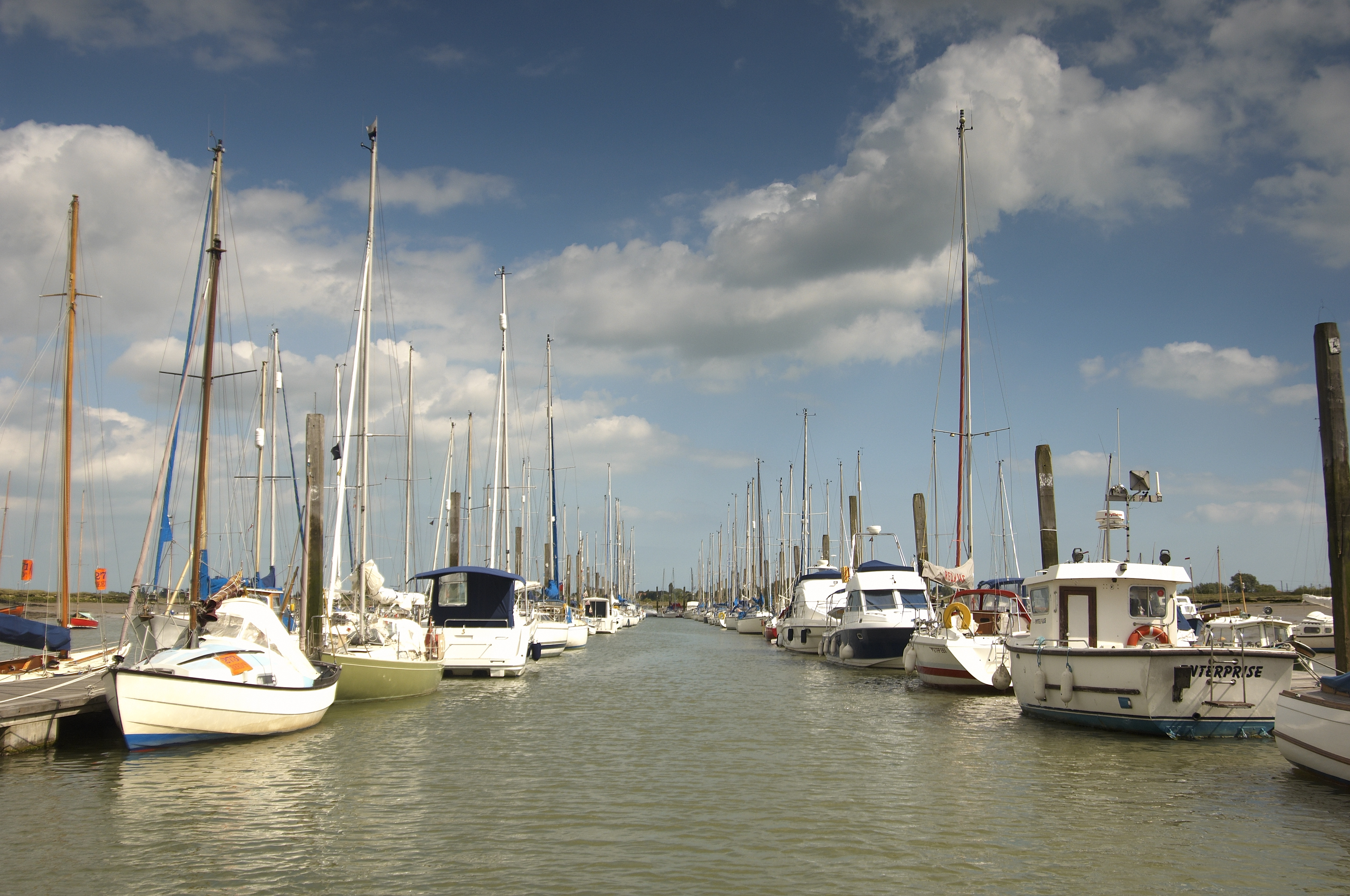 VisitEssexBrightlingsea/VE-BrightlingseaBoats.jpg