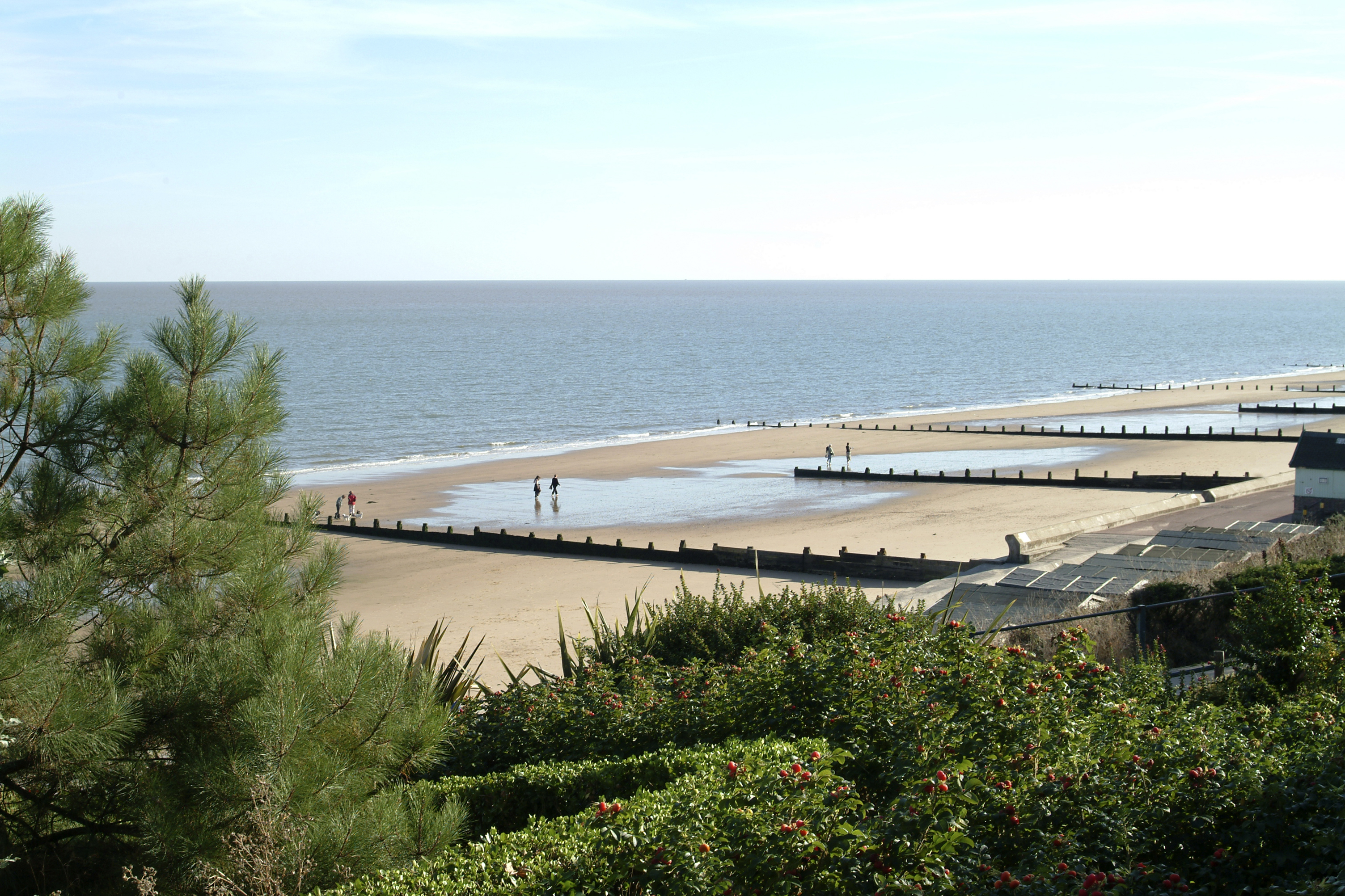 VisitEssexFrinton/VE-FrintonSeafront.jpg