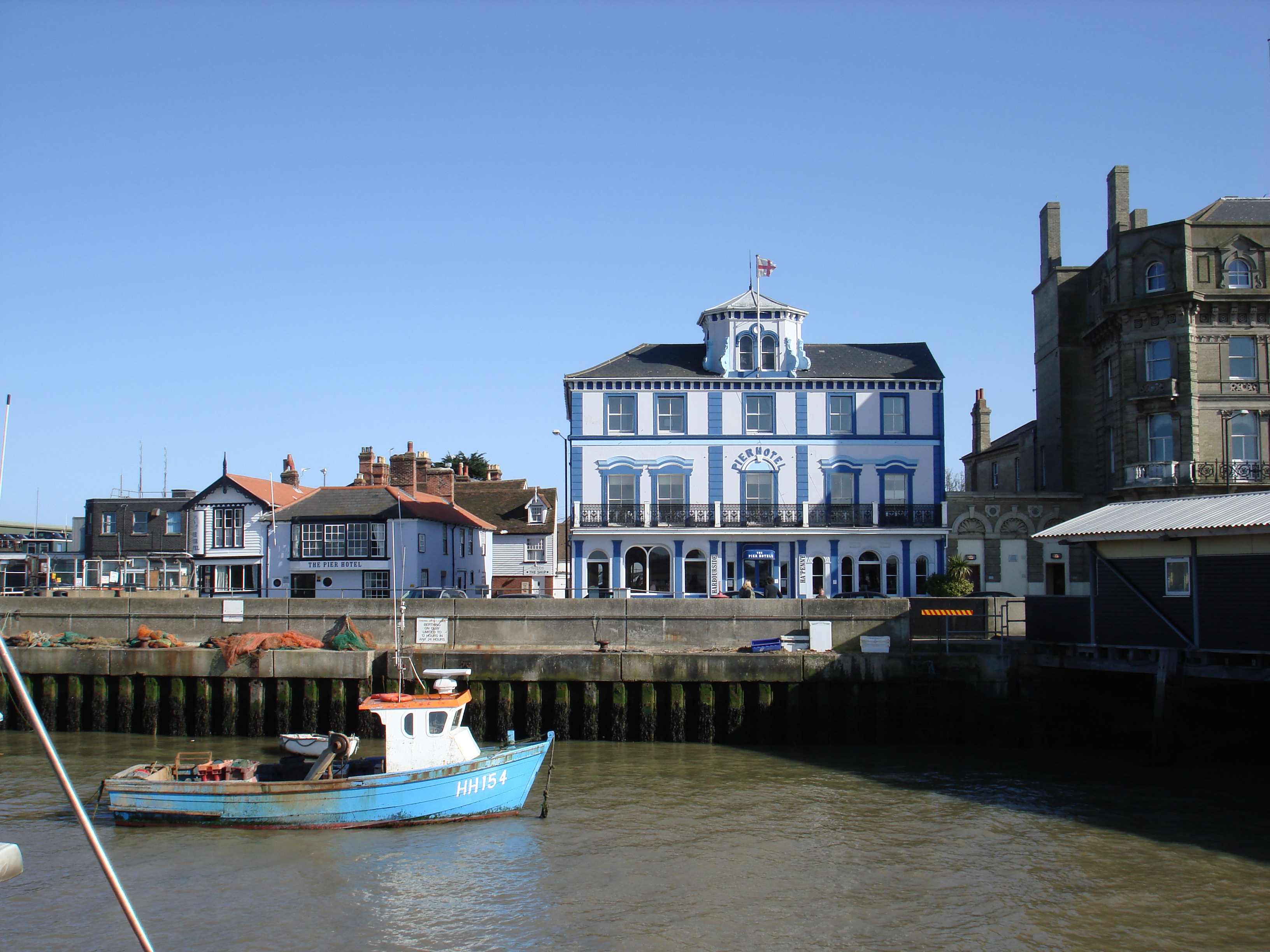 VisitEssexHarwich/VE-HarwichPierRestaurant.jpg